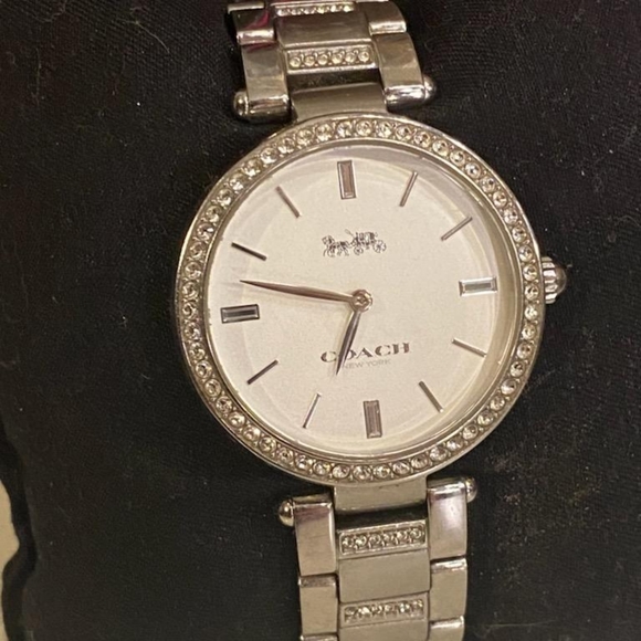 Coach watch - Picture 3 of 4